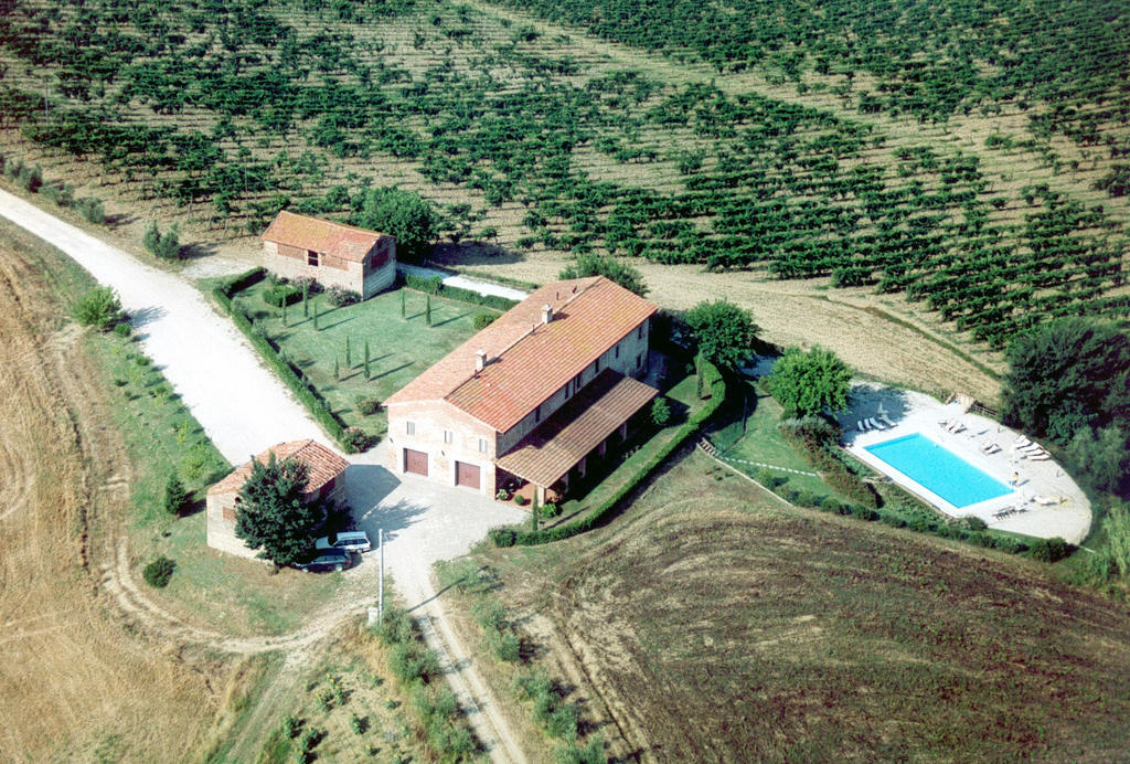 Villa Tenuta Di Colle Alberti Agriturismo Cerreto Guidi Exterior foto